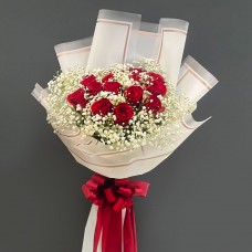 Lovely bouquet of roses
